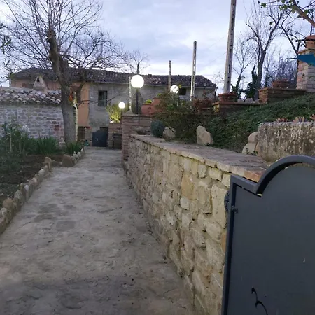 Turistici Carboni 1 N 35a Penna San Giovanni